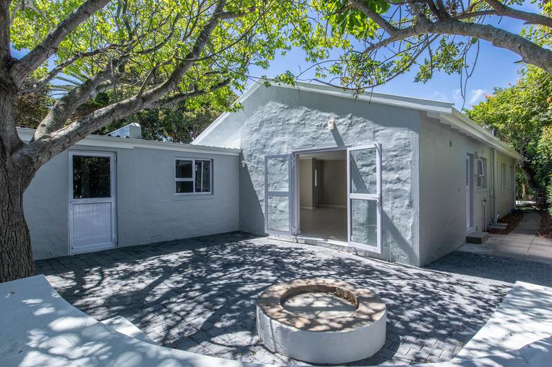 4 Bedroom Property for Sale in Tokai Western Cape